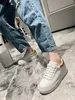 Lyxdesigners Casual Shoes Ace Sneakers Casual Dress Tennis Shoes Män Kvinnor Lace Up Classic White Leather Mönster Bottom Tiger Print 0829