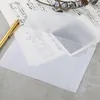 envelope de papel pergaminho