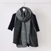 Autumn and Winter New Scarf Female British Bagh borstled Cashmere Scarf Shawl Dualuse Tjock Par Scarves2650375