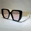 Zonnebrillen voor vrouwen zomer 0956 POPULAIRE STIJL Antiultraviolet retro plaat vierkant grote onzichtbare frame glazen wit doos 0956S Mode1910785