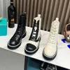 2023 Nieuwe luxe enkelschoenen Designer Lady Boot Classic Black Fashion Booties Suede Calfskin Motorcycle enkel voor vrouwen schoenen Booty