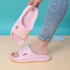 Zapatillas de plataforma gruesa de 3,5 cm para mujer, sandalias deslizantes suaves de Eva para la playa de verano para hombre, zapatos de baño para interiores antideslizantes, triangulación de envíos