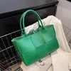 Frauen taschen Sets 2022 Frühjahr/Sommer Neue Leder Gewebt Elegante frauen Tote Tasche Mode Große Kapazität Schulter Tasche handtasche