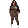 Trainingspakken herfst winter plus size dames tweedelig letter camouflage print casual losse pak vrouwen verdikte trui en broek