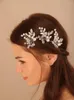 ヘッドピーストレンディな結婚式のヘアアクセサリー女性花嫁の花嫁介添人のブライダルヘッドピース手作りパーティーティアラヘッドドレス