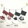 Dekoracje świąteczne 4 kolory pończochy domowe Dekoracja Plush Plaid Torby prezentowe Pet Dog Cat Paw Socks Xmas Tree Ornaments 220912