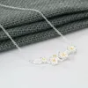 Anhänger Halsketten Chandler Silber Farbe Zweig Blume Für Frauen Koreanische Charme Lange Kette Colier Kompatibel mit Pullover Schmuck