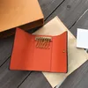 Großhandel Qualität Frau Schlüssel Halter Taschen Geldbörsen Original Box Fall Schnalle Ketten Frauen Männer klassische Mode Mädchen Damen