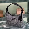 Tasarımcı Çantalar Naylon Çantalar Bayan Pırlanta Çantalar Kaliteli Glitter Tuval Çanta Hobo Kristal Omuz Çantası Kadın Göğüs Paketi Moda Tote Lady Pochette