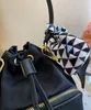 22ss lüks marka bayanlar kova çantası klasik tasarımcı güzellik partisi debriyaj güzel çanta 20cm Şerit ve kutu omuz çantası gönder