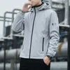 Heren Jackets Jacket Men Waterdichte ademende capuchon Casual lente herfst jas uit het versleten windscheper toerisme bergweermeters mannelijke kleding 220912