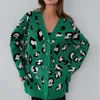 Winter Beige Luipaard Print Knits Vrouwen met knopen Oversize Jacket Losse groen dik warm gebreide vest voor vrouwen 2022