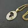 Hänghalsband Hip Hop -smycken för män och kvinnor titanstål guldpläterad diamant afrika karta halsband