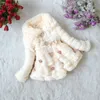 Ceketler Moda Çocuklar Sahte Kürk Matar Sonbahar Kış Sıcak Peluş Bebek Ceket Noel Sevimli Floret Dantel Prenses Outwear Toddler Kız Giysileri 220912