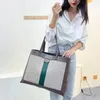 Impresión clásica Bolsas de compras Totes Cuero Gran capacidad Mujeres Comercio Bolsos Moda Ocio Diseñador Mujeres Bolso de hombro Bolso Cartera