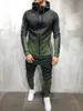 Мужские спортивные костюмы Zogaa 2022 Fashion 3D Printed Sets Шатенанты брюки для спортивных суставов градиент повседневная куртка уличная одежда плюс размер