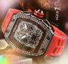 Popul￤ra herrar full diamanter ringklocka stoppur 43mm klassisk gener￶s gummib￤lt trend utomhus isad ut hiphop kvarts batteriswatch relogio masculino