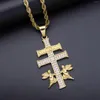 H￤nge halsband m￤n och kvinnor mode accessoariestitanium st￥l guldpl￤terad diamant t￤ckt ￤ngel korshalsband