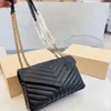 bolsos de diseñador Bolso de moda de hombro Mujeres Crossbody Totes Mochila LOULOU Monedero Bolsos Costura de cuero Señoras Cadena de metal Clamshe de alta calidad