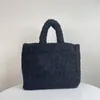 디자이너 가방 새로운 플러시 쇼핑백 여성 토트 핸드백 큰 핸드백 지갑 품질 어깨 백 가방 부드러운 테리 직물 재료 다중