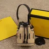 モントレザーバケットバッグドローストリングクロスボディショルダーバッグ女性ハンドバッグ財布ストローレザーゴールドハードウェアデタッチ可能なハンドルストラップファッションレター2022
