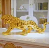 Figurines de Sculpture de tigre d'or Statue de résine géométrique léopard nouveaux grands ornements de bureau de haute qualité ou cadeau d'intérieur de voiture