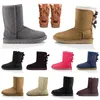 Bottes classiques de créateurs chaussures courtes Bailey Bow Tall Button Triplet Australie Femmes Femmes Botte Hiver Neige Fourrure Australienne Fourrure Bowknot Enfants Boutons Bottines