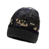冬のカモフラージ帽子トレンディショートメロンキャップシックフリース編み暖かいファッションスカルキャップアウトドアスポーツヒップホップキャップDE749