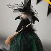 Juldekorationer Halloween Witch w/ Broom Tree Table Decor Ornament Doll Home Party Decoration 2022