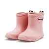 Laarzen solide PVC kinderen regenlaarzen waterdichte anti slip peuter boys girls rainboots zachte bodem slip op kinderwaterschoenen 220913