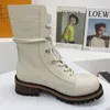 New Women's Martin Boots مصمم رعامة أحذية جلدية مسطحة من الربيع السميك السميك والخريف من جلد الغنم الثلج Retro