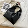 Bolso grande para mujer, bolso de hombro salvaje de estilo coreano de nueva ola para otoño e invierno, bolsos de mensajero de gran capacidad a la moda