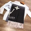 Designers scarf gradually change cashmere scarves long scarf for men and women in winter highquality headbands fashion classic pr2865431