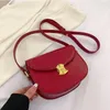 Bolsos de diseñador Crossbody para mujer bolsos de mano Tote shopping celiney bag solo BESACE TRIOMPHES bolso de impresión clásica Bolsos de playa viajes Cartera de hombro al por mayor