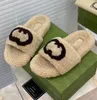 2022 Designers Wool Slippers Women Trendy Woolskin Solid Color Embroidery Slides Winter Soft Luxury Plush Fur Oran Sheep Sandals Rubber