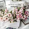 Faux bloemen groen 21 hoofden1 pc's zijden daisy bruid boeket voor kersthuis bruiloft nieuwjaar decoratie nep planten zonnebloem kunstmatige bloemen j220906