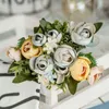 Faux Floral Greenery 10 Heads1 Bacaco de seda Roses de chá de seda Buquet Noiva para Casamento de Natal Casamento de Ano Novo Plantas falsas Flores artificiais J220906