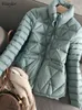 Parkas en duvet pour femmes Fitaylor hiver léger vers le bas veste courte femmes 90% duvet de canard blanc manteau chaud dames col montant décontracté lâche couleur unie vêtements d'extérieur 220913