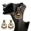 Orecchini pendenti Perline bianche da donna antiche Nappa Jhumka Etnico Gypsy Colore oro Grande cerchio Campana Orecchino a goccia Gioielli di moda