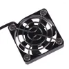 Datorkablar USB Cooling Pad Cooler Fan Gamepad Gaming Shooter Mute Radiator Controller Heal Sink Universal Portable Mobile Telefon