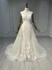 Abito da sposa vintage con scollo a v-scollo a mano in rilie