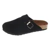 Kobiety zamszowe platforma Clog Home Shoesslippers Modne kliny pięta muły kork non slip podeszwa klamra na zewnątrz 9631502