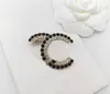 Broche Charm de qualité de luxe avec noir et diamant en plaqué or 18 carats avec tampon de boîte PS7200A