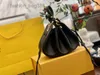 저녁 가방 주름진 구름 가방 여성 귀여운 조절 Drawstring 입 핸드백 어깨 가죽 럭셔리 디자이너 Crossbody 여성 지갑 220307