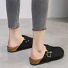 Kobiety zamszowe platforma Clog Home Shoesslippers Modne kliny pięta muły kork non slip podeszwa klamra na zewnątrz 9631502