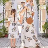 Passende Familienoutfits im Boho-Stil mit Blumenmuster, passendes Kleid für Mutter und Tochter, lässig, locker, trägerlos, sexy, schulterfrei, lange Kleider, Urlaubskleidung 220914