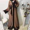 Etniska kläder 2022 Muslimsk kläder Dubai Turkiet Mellanöstern Kvinnor Fashion Lacy Patchwork Ramadan Cardigan Robe Dress Abaya