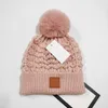 Designer Pom Poms Beanie Caps Chaleur Chapeaux D'hiver Hommes Femmes Bonnet Mode Tricoté Chapeau Chaud Bonnet De Laine Bonnets