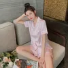 Pijama de seda de roupas de sono feminino de seda feminina shorts de manga curta feminino ternos de menina coreana fina de gelo respir￡vel seda feminina de luxo em casa 220913