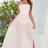 Повседневные платья Edglulu Summer Bohemian без бретелек Long Maxi Dress Женщины 2022 Сексуальные рукавые без рукавов с высокой щели.